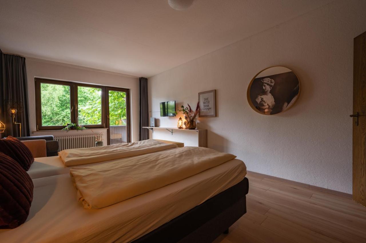 Zur Schmitte Bed & Breakfast Шмаленберг Екстериор снимка