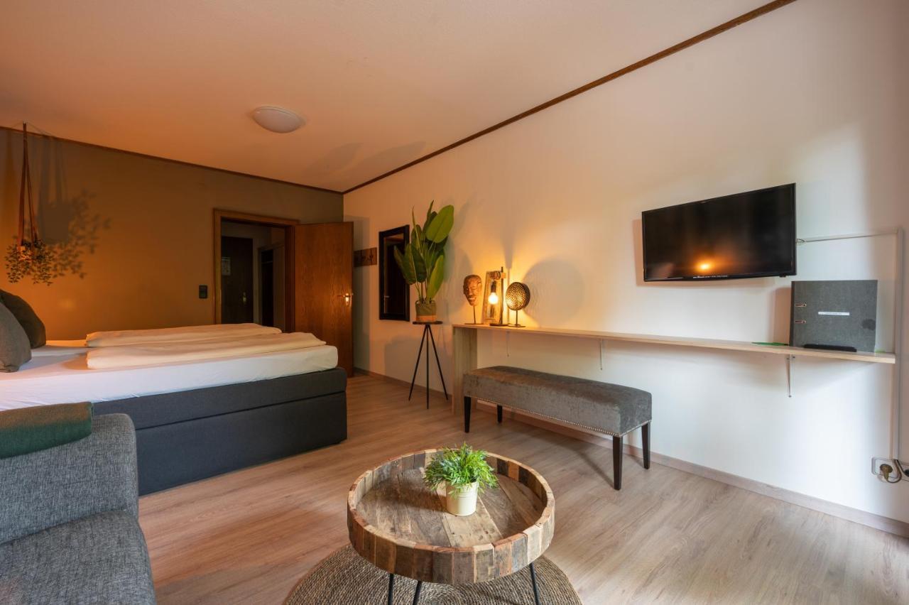 Zur Schmitte Bed & Breakfast Шмаленберг Екстериор снимка